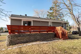 2130 Douglas Dr N, Golden Valley, MN 55422 - Photo 44