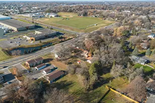 2130 Douglas Dr N, Golden Valley, MN 55422 - Photo 54