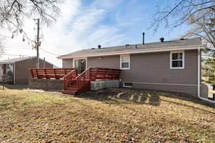 2130 Douglas Dr N, Golden Valley, MN 55422 - Photo 46