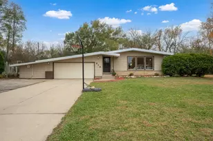 618 Toogood Ct SW, Rochester, MN 55902 - Photo 1