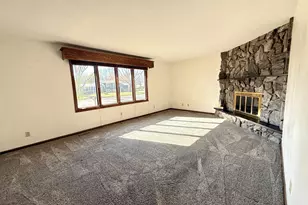 1318 W Chestnut Ave, Olivia, MN 56277 - Photo 8