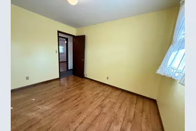 1318 W Chestnut Avenue, Olivia, MN 56277 - Photo 38