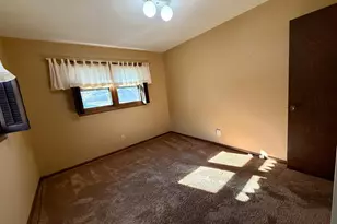 1318 W Chestnut Ave, Olivia, MN 56277 - Photo 40