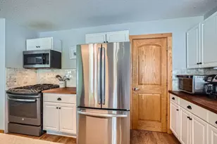 8 Queen Ave S, Minneapolis, MN 55405 - Photo 14