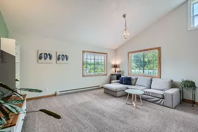 8 Queen Avenue S, Minneapolis, MN 55405 - Photo 6