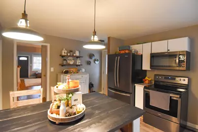 1009 Knight Avenue N, Thief River Falls, MN 56701 - Photo 12