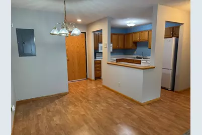 912 Hawthorne Street #106, Alexandria, MN 56308 - Photo 12