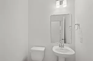 874 Londonderry Ln NW, Rochester, MN 55901 - Photo 10