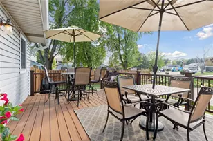 2404 Helena Ave N, Oakdale, MN 55128 - Photo 20