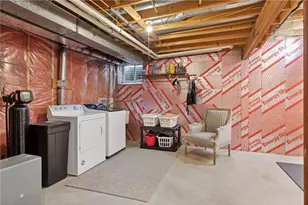 2404 Helena Ave N, Oakdale, MN 55128 - Photo 30