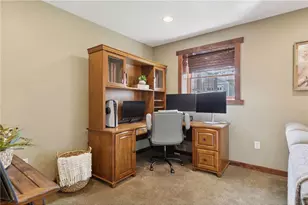 2404 Helena Ave N, Oakdale, MN 55128 - Photo 28