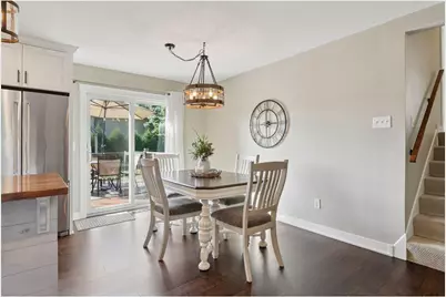 2404 Helena Avenue N, Oakdale, MN 55128 - Photo 18