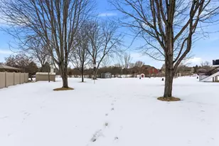 9345 Washburn Ave N, Brooklyn Park, MN 55444 - Photo 26