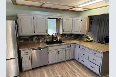 369 W Mill Street, Paynesville, MN 56362 - Photo 2