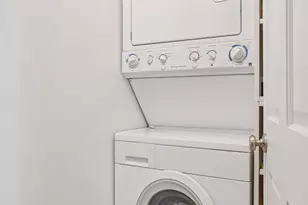 78 10th Street E, Saint Paul, MN 55101 - Photo 26