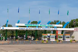 1922 Malvern St, Lauderdale, MN 55113 - Photo 48