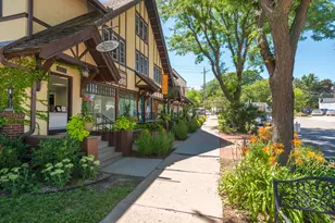 1922 Malvern St, Lauderdale, MN 55113 - Photo 36