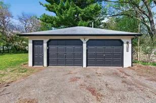 9834 Emerson Ave S, Bloomington, MN 55431 - Photo 28