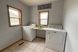 136 1st Ave, Alden, MN 56009 - Photo 6