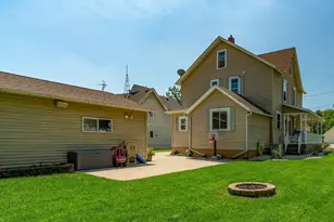 136 1st Ave, Alden, MN 56009 - Photo 40