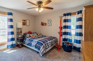 136 1st Ave, Alden, MN 56009 - Photo 28