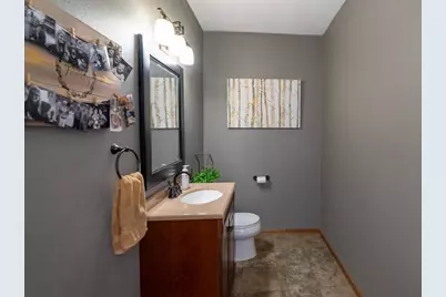 136 1st Avenue, Alden, MN 56009 - Photo 14