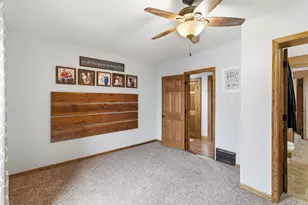 136 1st Ave, Alden, MN 56009 - Photo 16