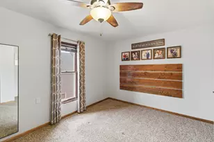 136 1st Ave, Alden, MN 56009 - Photo 18