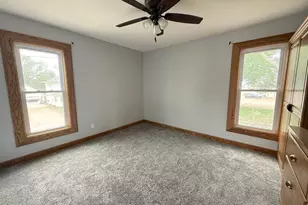 136 1st Ave, Alden, MN 56009 - Photo 34