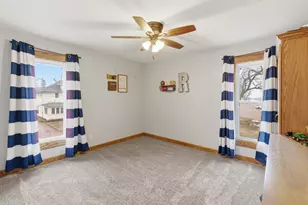 136 1st Ave, Alden, MN 56009 - Photo 32