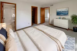 14835 39th Ave N, Plymouth, MN 55446 - Photo 4