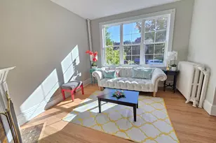 1323 Lincoln Ave, Saint Paul, MN 55105 - Photo 4