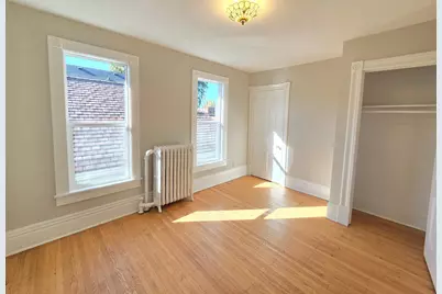 1323 Lincoln Avenue, Saint Paul, MN 55105 - Photo 30