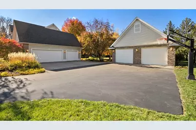 4270 McDonald Drive N, Stillwater, MN 55082 - Photo 36