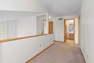 700 Kingfisher Ln, Woodbury, MN 55125 - Photo 22