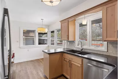 2079 Upper Saint Dennis Road, Saint Paul, MN 55116 - Photo 14