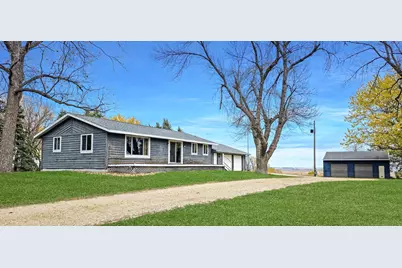 1540 10th Avenue, Woodstock, MN 56186 - Photo 2