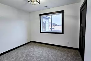 1427 Cullen St, Saint Peter, MN 56082 - Photo 12