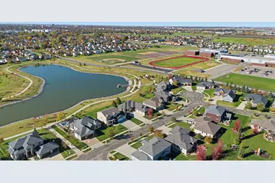 2141 38th Street S, Moorhead, MN 56560 - Photo 8