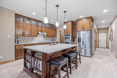 2141 38th Street S, Moorhead, MN 56560 - Photo 18