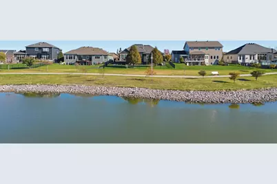 2141 38th Street S, Moorhead, MN 56560 - Photo 6