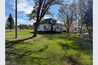 401 Ward Avenue, Erskine, MN 56535 - Photo 2
