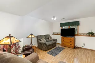 38280 Great Oaks Ct, North Branch, MN 55056 - Photo 16