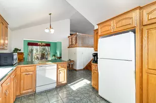 38280 Great Oaks Ct, North Branch, MN 55056 - Photo 6