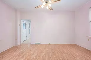 1764 Minnehaha Ave W, Saint Paul, MN 55104 - Photo 8