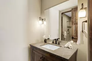 4680 Palmer Pointe Rd, Excelsior, MN 55331 - Photo 98