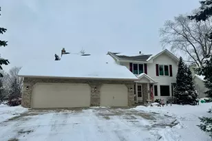 1147 Mary Pl S, Maplewood, MN 55119 - Photo 1