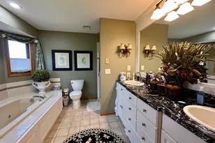 1147 Mary Pl S, Maplewood, MN 55119 - Photo 26