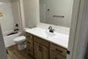 2214 Lake Ave, New Ulm, MN 56073 - Photo 2