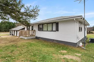 32536 Jackson Rd NE, Cambridge, MN 55008 - Photo 4